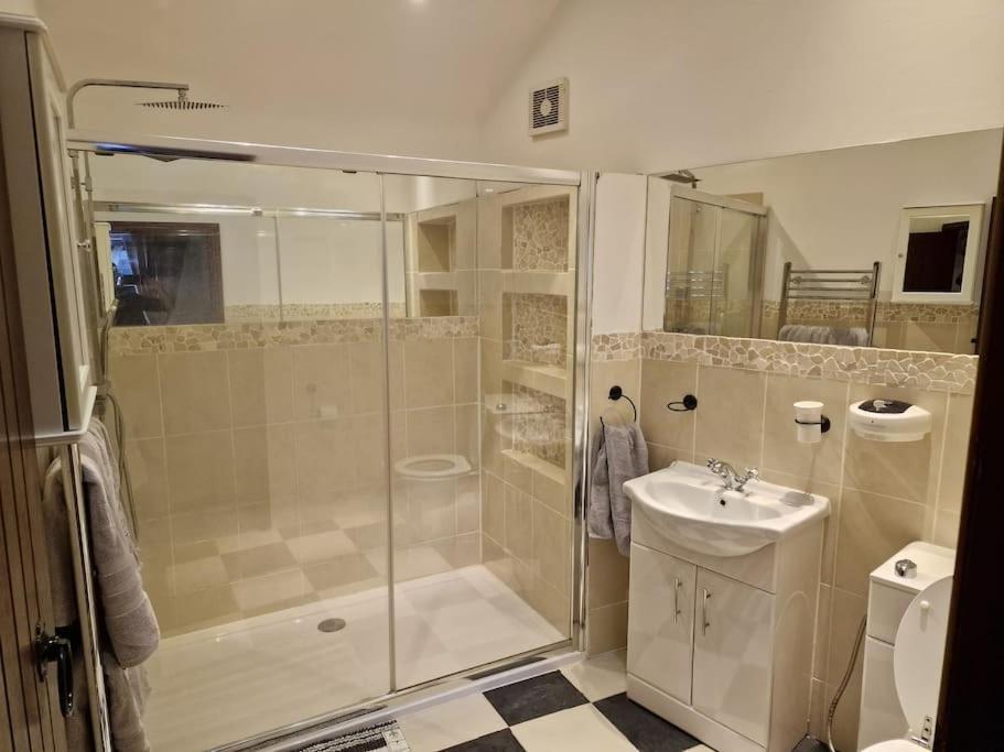 Joiners Arms - Studio Apartments Маркет-Дрейтон Екстер'єр фото