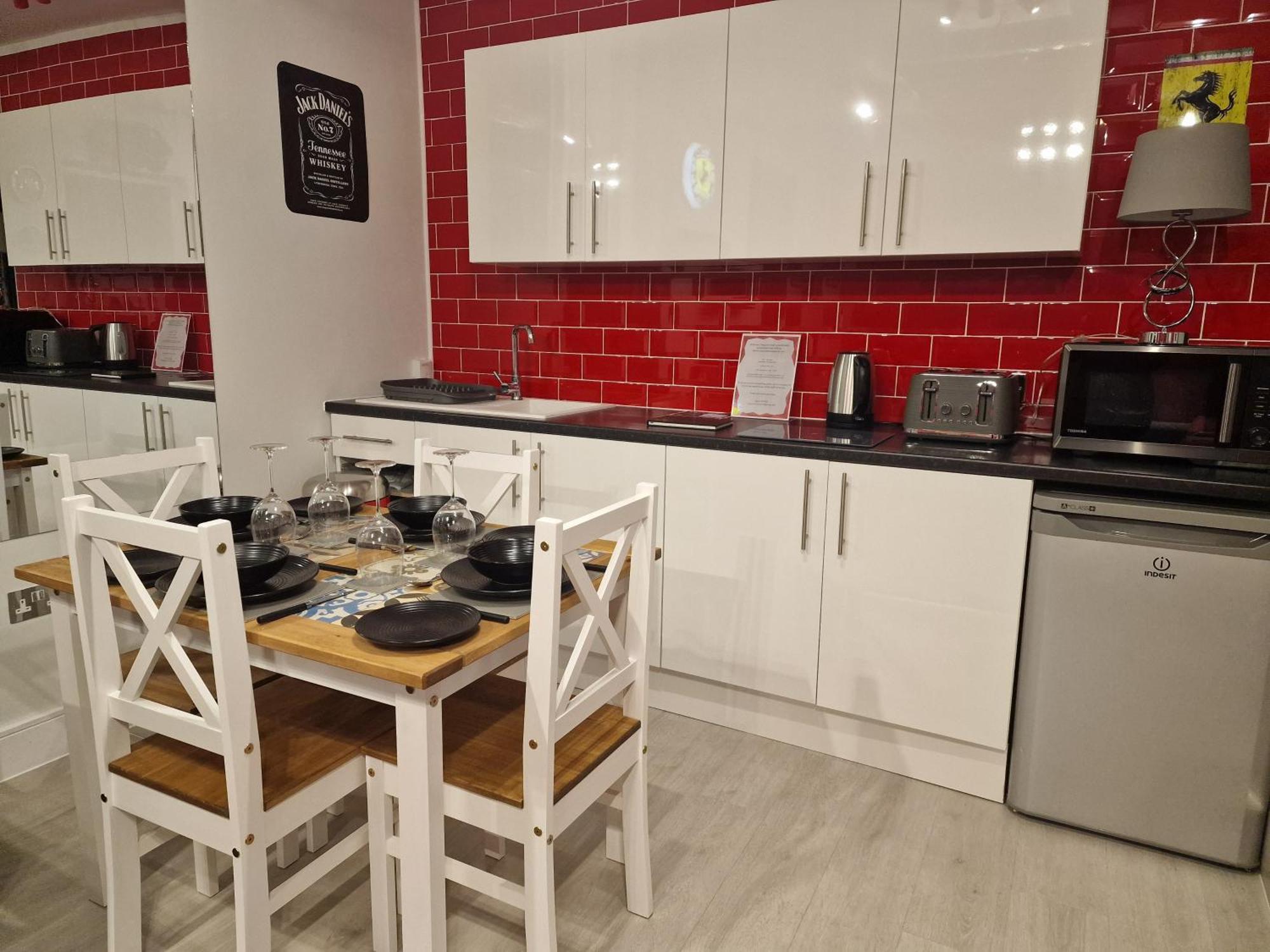 Joiners Arms - Studio Apartments Маркет-Дрейтон Екстер'єр фото